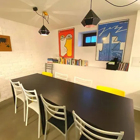 Grand بيت شباب *